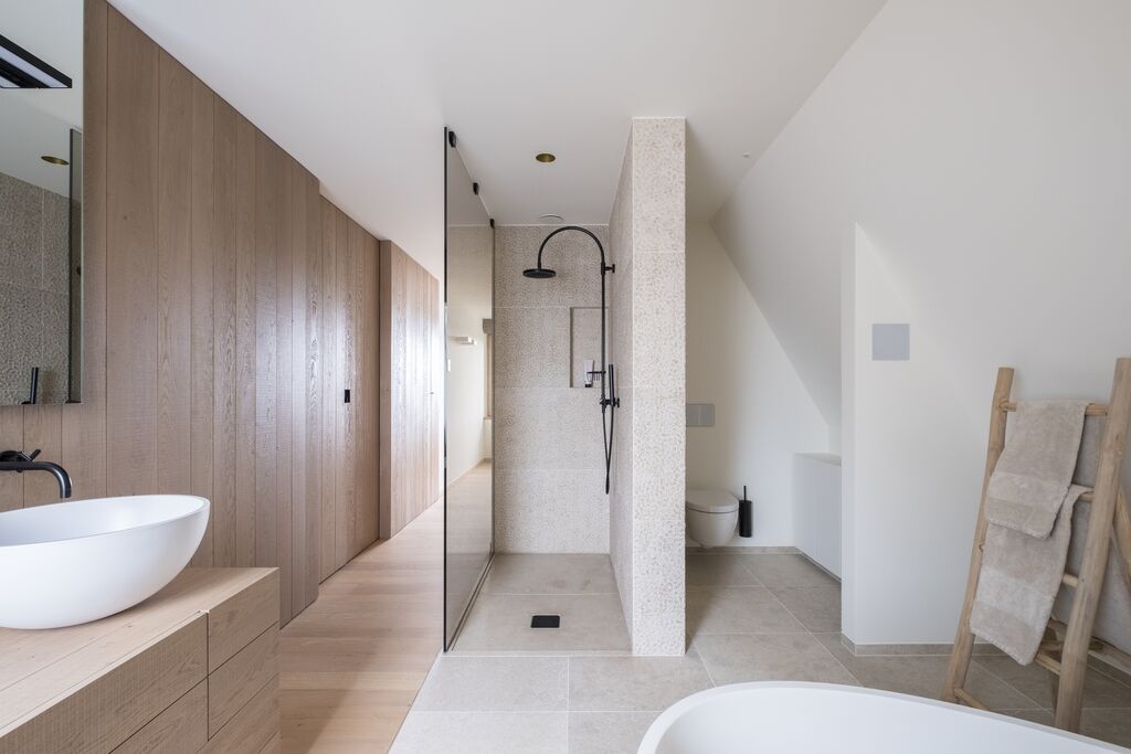 titel image (big) alt tekst image (big)